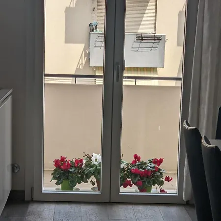 Appartamento con tre stanze da letto Appartamento