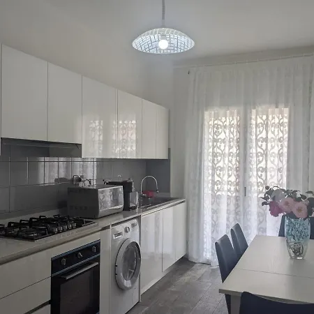 Apartament Appartamento Con Tre Stanze Da Letto